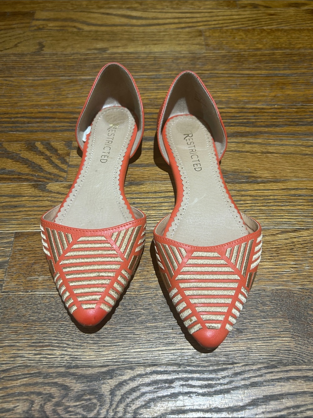 Restricted Coral and Metallic Woven Pointed Flats